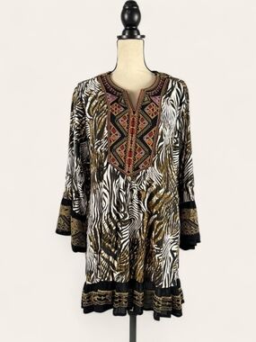 Calessa Embroidered Zebra-Print Boho Tunic in Black, White & Gold Size 2X
